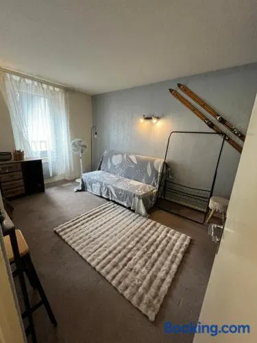 Superbe Logement Bord de rivière-Montagne-Ski-Randonée - Image 1