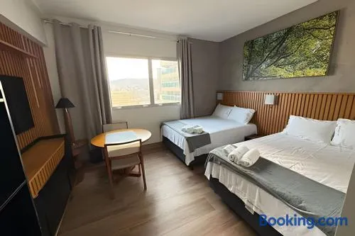Stay Inn Familiar com Piscina - Image 1