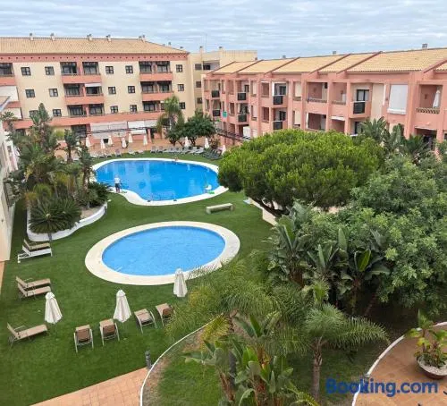 Acogedor y tranquilo apartamento - Image 1