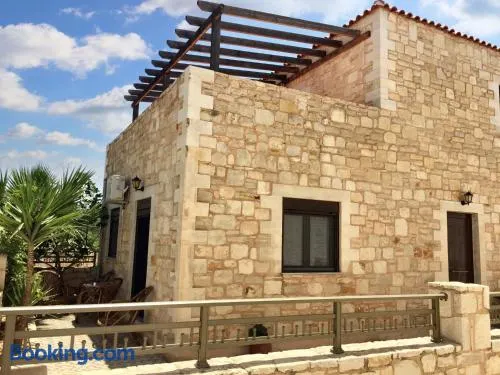 Charming House in Chersonissos with Mountain View - Image 1