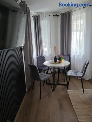 ASIK Ferienwohnung Erding Moderne Unterkunft nahe Therme - Image 1
