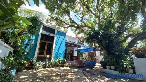 Nusawiru Guest House - Image 1