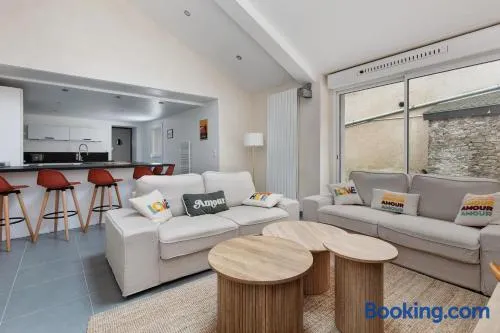 Maison et Bonheur - Image 1
