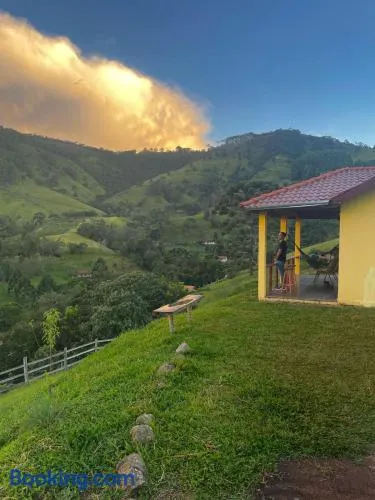 Chalé Pico da Lua - Distrito de Costas - Image 1