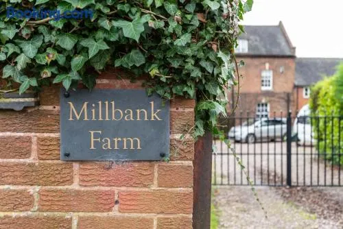 Millbank Farm Cottage - Image 1