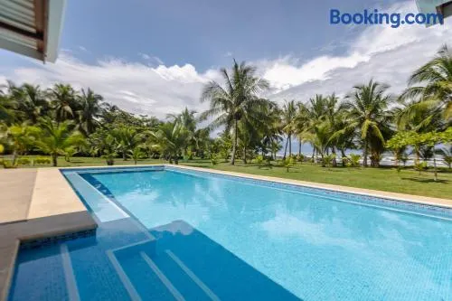 Salvatierra Beachfront Hotel - Image 1