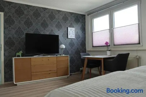 Privatzimmer mit eigenem Bad und Küche - Image 1