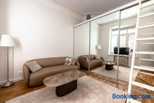 2ndhomes Loft studio with best location in Kluuvi - Image 1