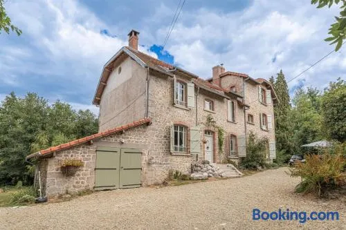 Bon Chez Nous - Image 1