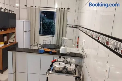Acomodação paraju-apartamento em caratinga - Image 1