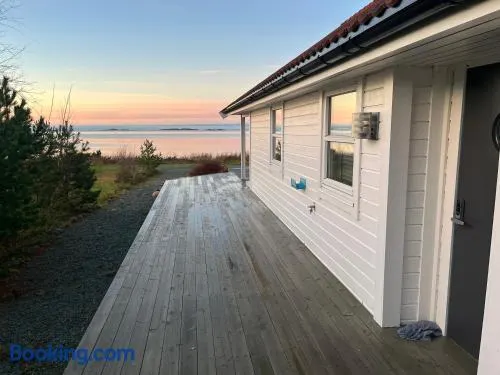 Lysøysund, Lysesund, Bjugn, Ørland, Fosen, 4 soverom, 8 gjester - Image 1