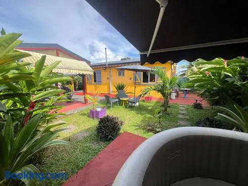 Maison cosy avec jacuzzi - entre Mer & Montagne - 5 Personnes & 1 bébé - Image 1