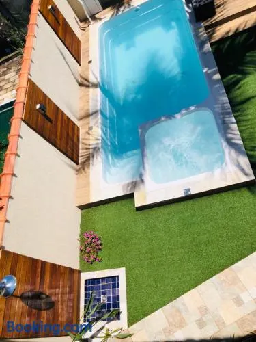 Casa de praia, piscina aquecida, cervejeira e bilhar - Image 1