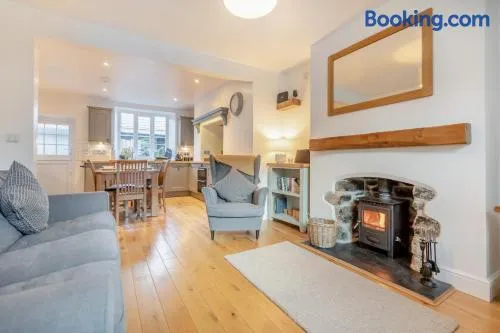 2 Bed in Sticklepath oc-l33312 - Image 1