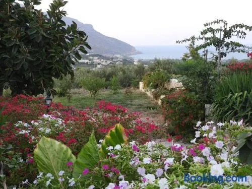 Chrissi's house with garden and sea view Zerviana - Image 1