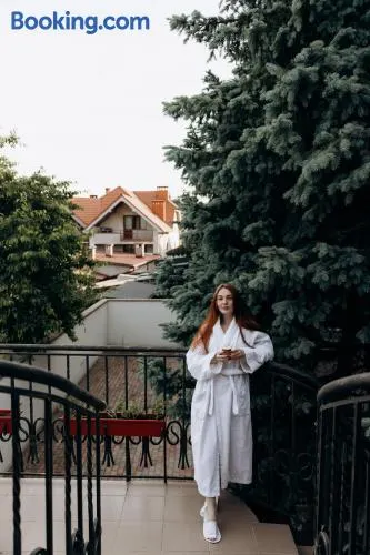 Eduard Hotel - Image 1