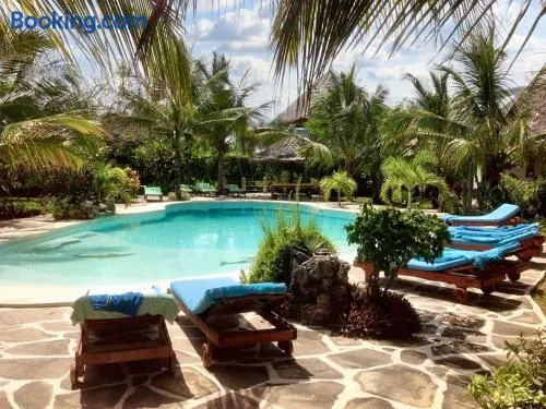 Spacious accessible house in Watamu, shared pool - Image 1