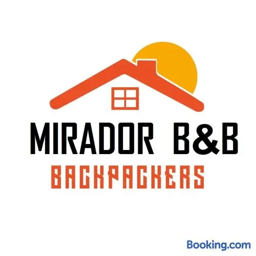 Mirador Backpackers B&B - Image 1