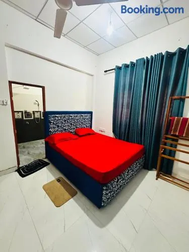 G Lake Guest House - Image 1