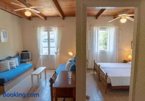 Kioni Apartments - Image 1