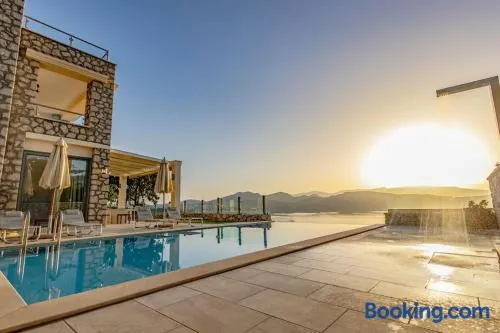 Villa Regina, with superb views - Image 1