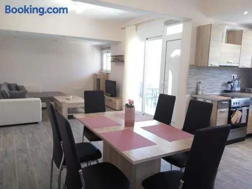 Helios & Elia family apartment - Image 1