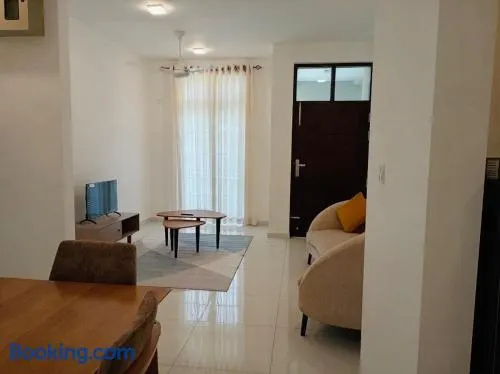 Modern 2BR Apartment at The Palace, Yakkala - Image 1