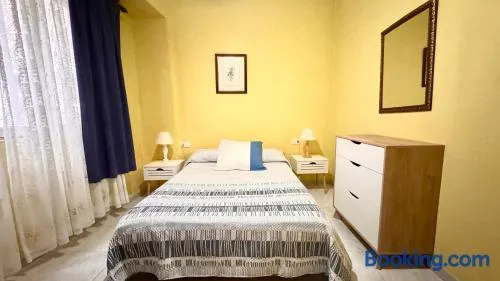 Apartamento economico a 100m de la playa ESTANCIA MINIMA 4-5 NOCHES - Image 1