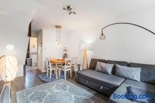 Quiet & Secluded St Albans House - Image 1