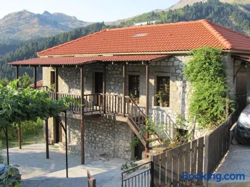 Guesthouse Ventista-Ξενώνας - Image 1
