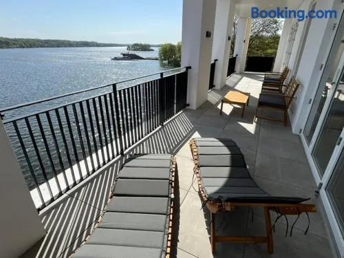 Apartment overlooking Skanderborg Lake with 8 beds - Image 1