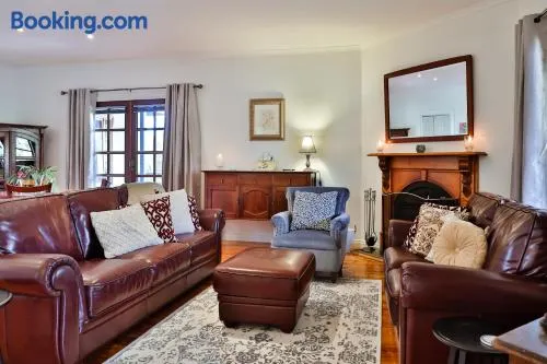 Parker Lodge Maldon - Image 1