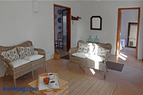 Casa Mediterranea en pueblo de mar - Image 1