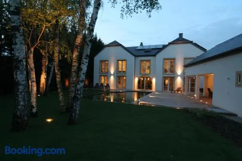 B&B White Pearl - Image 1
