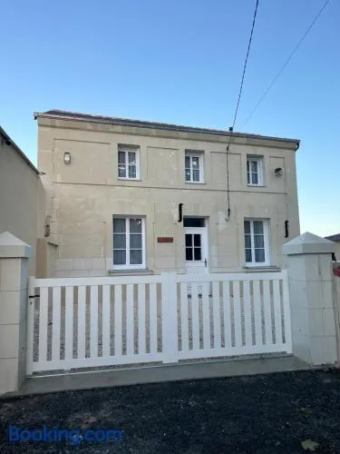 Gîte climatisé avec cour privée calme et vignobles 4 pers - Image 1