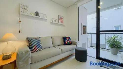 Apartamento na praia do Novo Campeche - Image 1