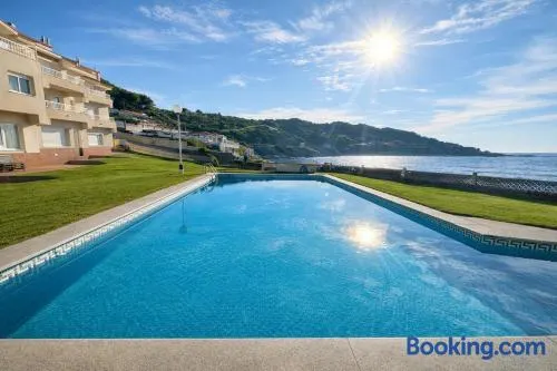 Holibai Albatros Dúplex entre Luz y Mar Baiona - Image 1