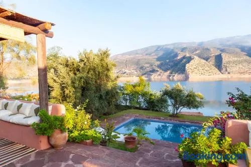 Villa sur le lac Bin el ouidane - Image 1