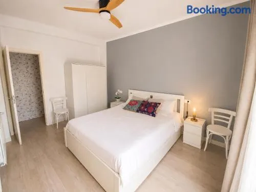 El escondite de Samuel - Acogedor apartamento de 2 habitaciones a un paso del centro de Avila - Image 1