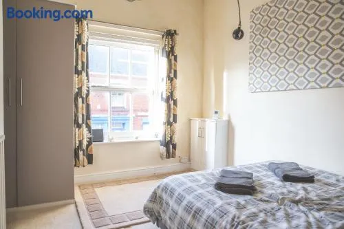 Ibstock Self Catered Apartment - Image 1