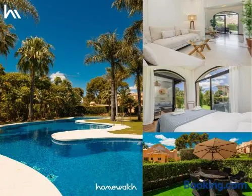 3 bedroom apartment, with private garden and terrace, in Puerto Banús - Image 1