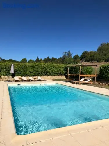 Gite authentique en Provence Luberon Grande piscine - Image 1