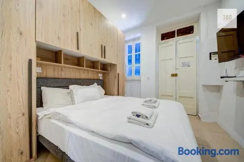 Cozy Studio with Private Backyard in Floriana by 360 Estates - Image 1