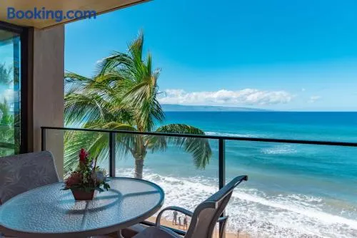 KBM Resorts 4 Free Cars Mahana Upgraded and Remodeled 4 Units 7 Bedrooms MAH ML-3890 - Image 1