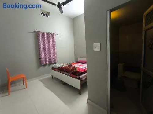 Vivek Hotel - Image 1