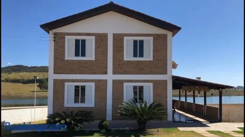 Casa de Campo às margens do lago de furnas - Image 1