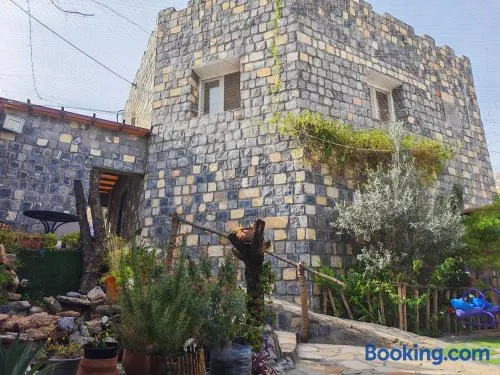 Al Jabal Alakhdar Bayt alhagar residance الجبل الأخضر بيت الحجر شاليه - Image 1