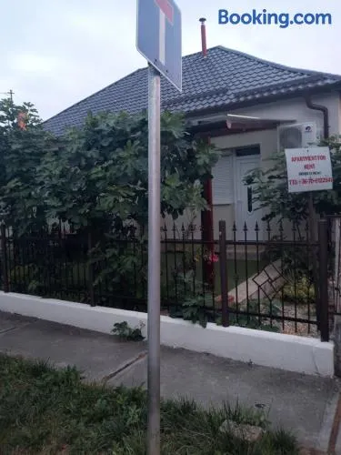 Adam Apartman - Image 1