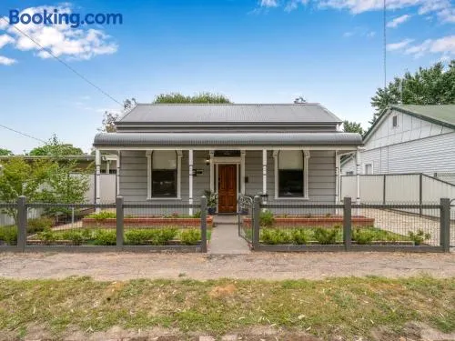 Palm Cottage - Image 1