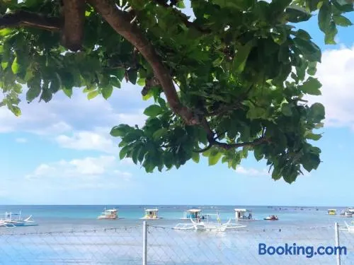 Golden Kirins Beach Resort - Image 1